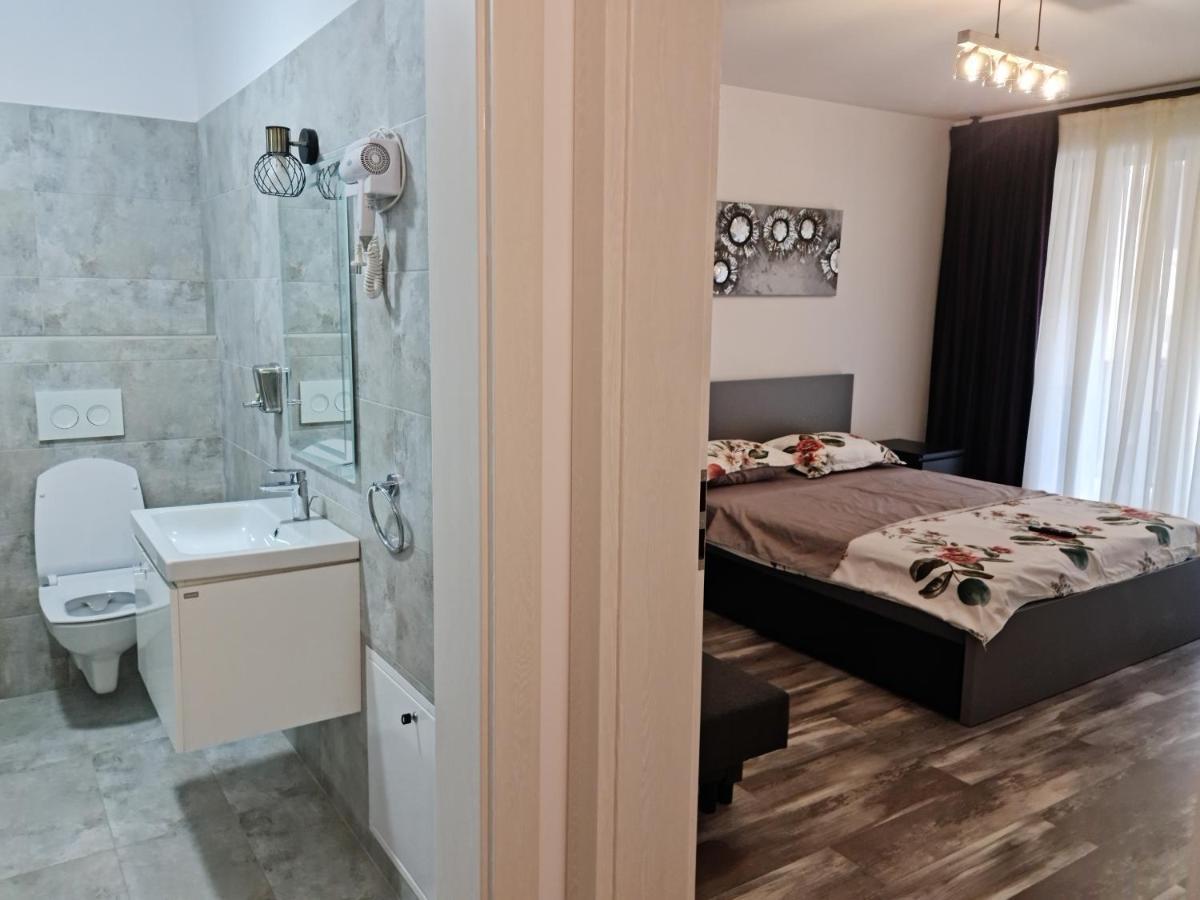 Apartament E'Special No3 Άλμπα Ιούλια Εξωτερικό φωτογραφία