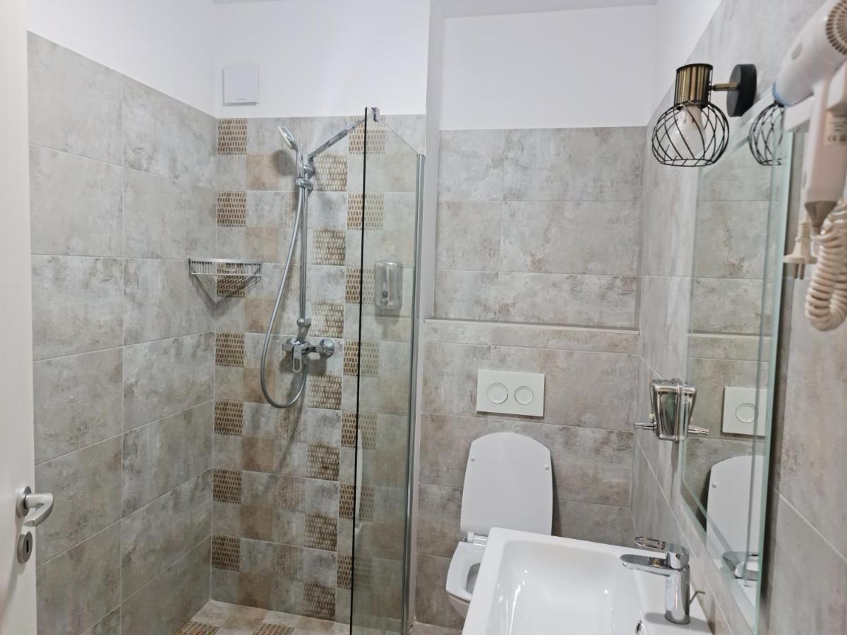 Apartament E'Special No3 Άλμπα Ιούλια Εξωτερικό φωτογραφία