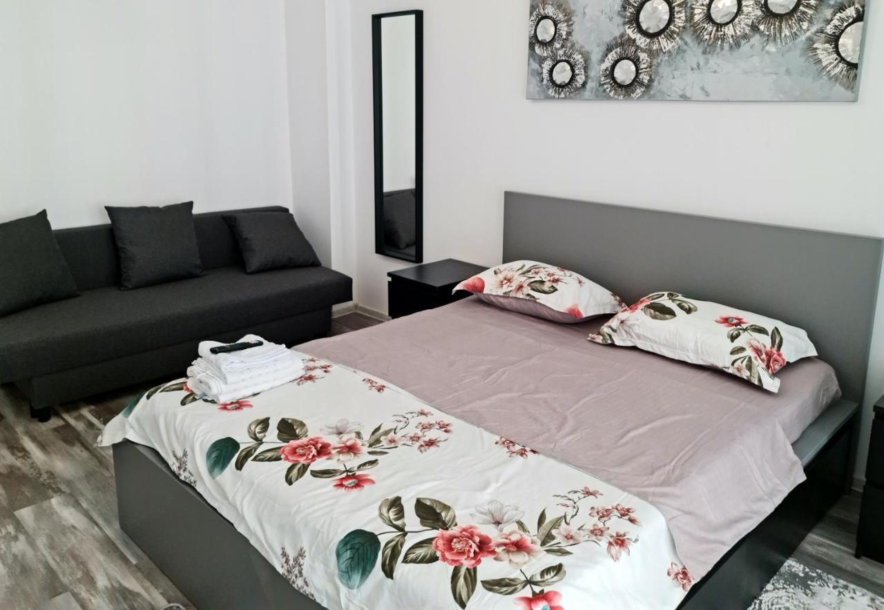 Apartament E'Special No3 Άλμπα Ιούλια Εξωτερικό φωτογραφία